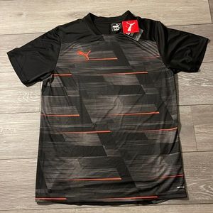 Men’s Puma drycell shirt.